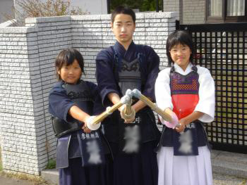 ファイル名: DSC00298.jpg
ファイルサイズ: 23.7KB DSC00298