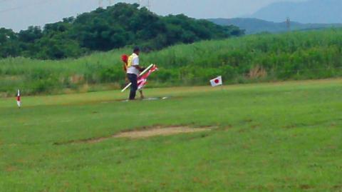 ファイル名: GRL0010.jpg
ファイルサイズ: 16KB GRL0010