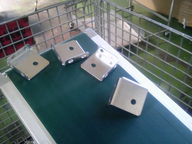 ファイル名: SH3F0601.jpg
ファイルサイズ: 28KB SH3F0601