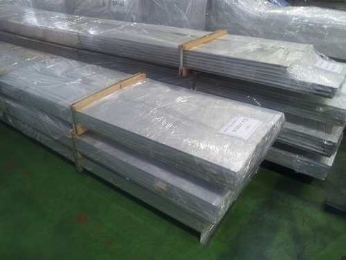 ファイル名: SH3K1379.jpg
ファイルサイズ: 139KB SH3K1379