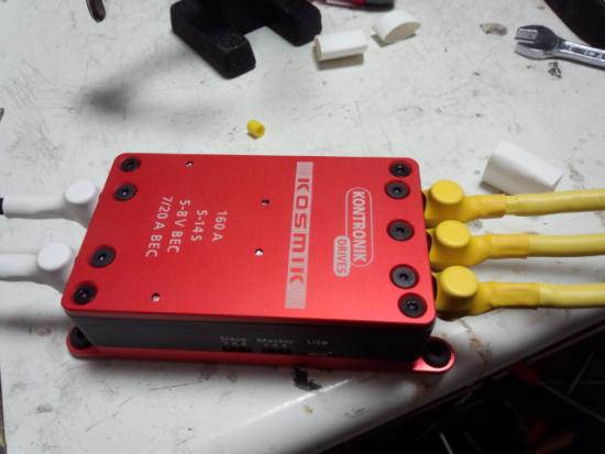 550(W)×413(H) 25.75