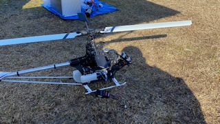 ファイル名: 2_moby.jpg
ファイルサイズ: 65.12KB 320(W)×180(H) 65.12