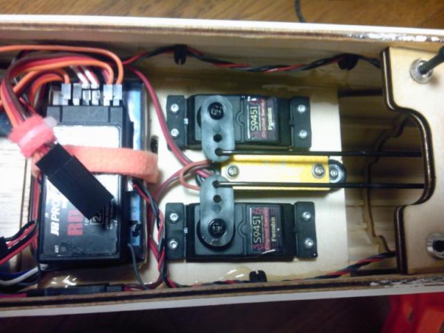 ファイル名: SH3F0583.jpg
ファイルサイズ: 105.1KB
→クリックで元のサイズを表示 SH3F0583